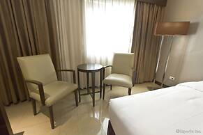 Mandarin Plaza Hotel
