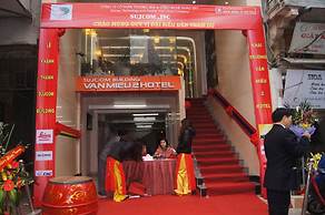 Van Mieu 2 Hotel