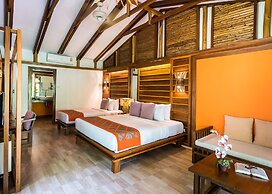 Home Phutoey River Kwai Hotspring & Nature Resort