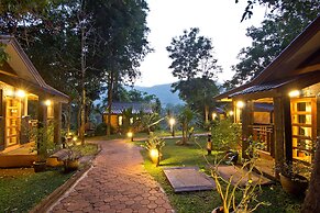 Home Phutoey River Kwai Hotspring & Nature Resort