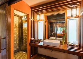 Home Phutoey River Kwai Hotspring & Nature Resort