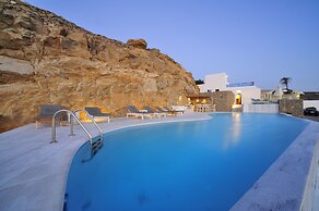 Mykonos Beach Hotel
