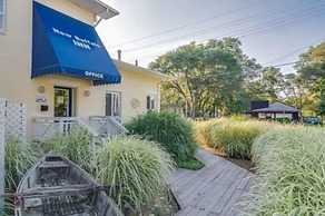 New Buffalo Inn & Spa