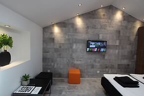 Rainbow Apartments 1