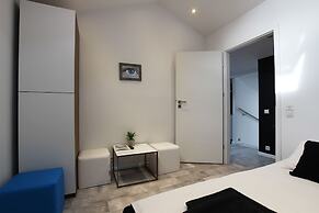 Rainbow Apartments 1