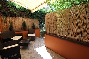 Rainbow Apartments 1