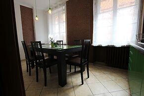 Rainbow Apartments 1