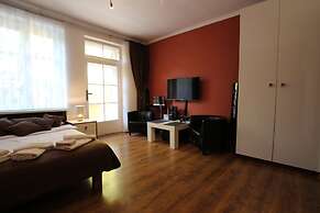 Rainbow Apartments 1