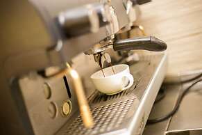 Waridi Paradise Hotel & Suites