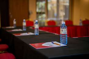 Waridi Paradise Hotel & Suites