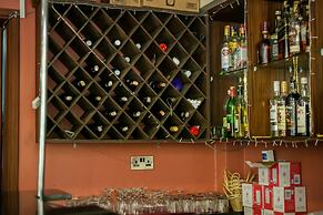 Waridi Paradise Hotel & Suites