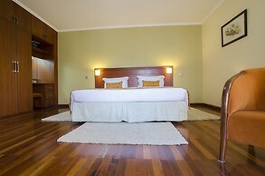 Waridi Paradise Hotel & Suites