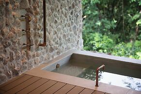 Rio Perdido Hotel & Thermal River