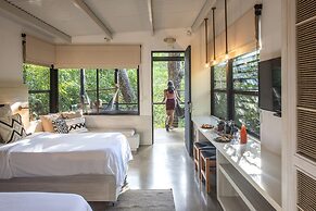 Rio Perdido Hotel & Thermal River