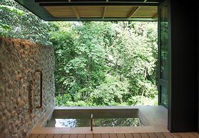 Rio Perdido Hotel & Thermal River