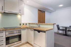 Avani Auckland Metropolis Residences