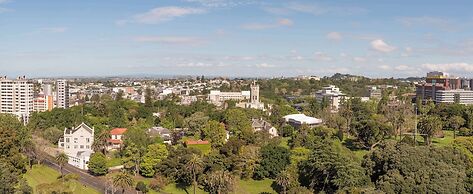 Avani Auckland Metropolis Residences