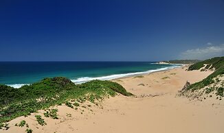 Machangulo Beach Lodge