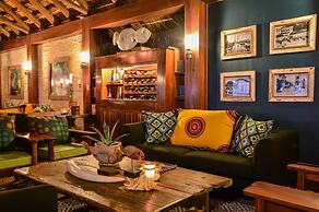 Machangulo Beach Lodge