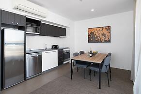 Quest Mackay on Gordon