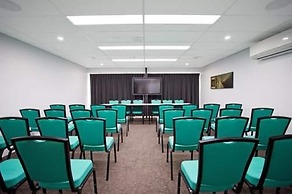 Quest Mackay on Gordon