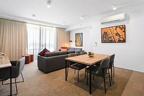 Quest Mackay on Gordon