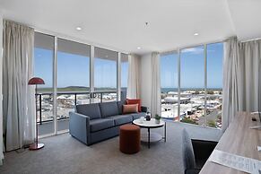 Quest Mackay on Gordon