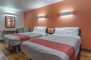 Motel 6 Texarkana, AR