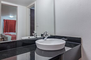 Motel 6 Texarkana, AR