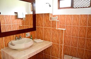 Guayabo Lodge
