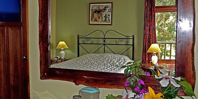 Guayabo Lodge
