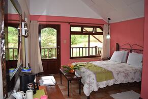 Guayabo Lodge