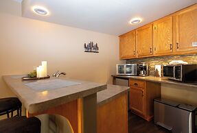 Aspen Winds on Fall River