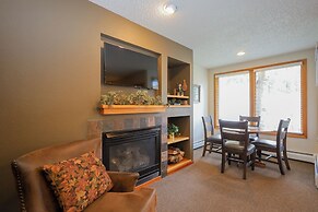 Aspen Winds on Fall River