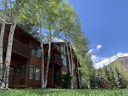 Aspen Winds on Fall River