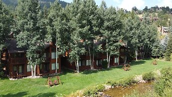 Hotel Aspen Winds on Fall River, Estes Park, United States of America ...