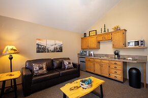 Aspen Winds on Fall River