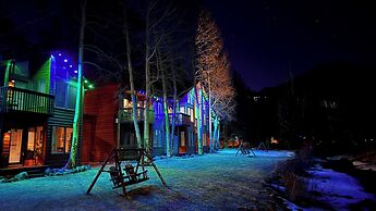 Aspen Winds on Fall River