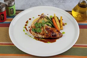 Holiday Inn New Delhi Aerocity by IHG