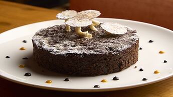 Holiday Inn New Delhi Aerocity by IHG