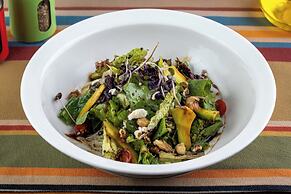 Holiday Inn New Delhi Aerocity by IHG