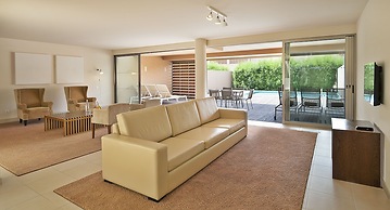 Salgados Beach Villas