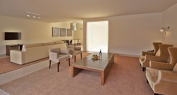 Salgados Beach Villas