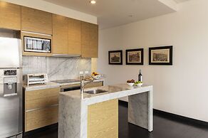 8010 Urban Living Luxury Home Experiences.