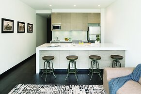 8010 Urban Living Luxury Home Experiences.