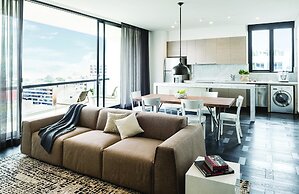 8010 Urban Living Luxury Home Experiences.