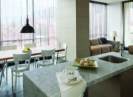 8010 Urban Living Luxury Home Experiences.