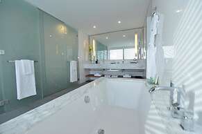 Ramee Grand Hotel & Spa
