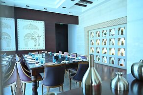 Ramee Grand Hotel & Spa