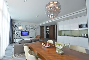 Ramee Grand Hotel & Spa